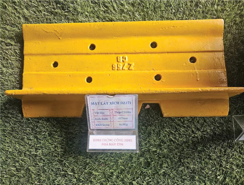 MẶT LÁT XÍCH DZ171